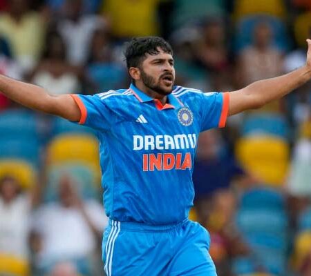 Beyond Numbers: Seam-Bowling Dynamo Shardul Thakur Puts Team Victory Ahead of Personal Goals