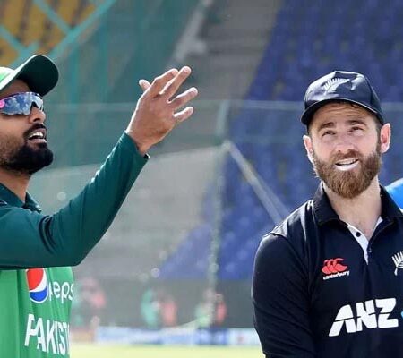 Fans Locked Out: Pakistan vs New Zealand ODI World Cup Warm-up to Be Played Without Spectators
