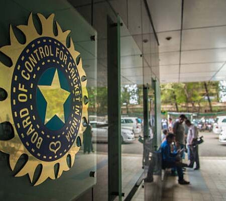 BCCI Announces Annual Retainership: Shreyas Iyer, Ishan Kishan Omitted from Consideration