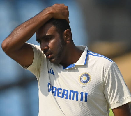 R Ashwin Withdraws from 3rd Test Against England Due to Family Medical Emergency