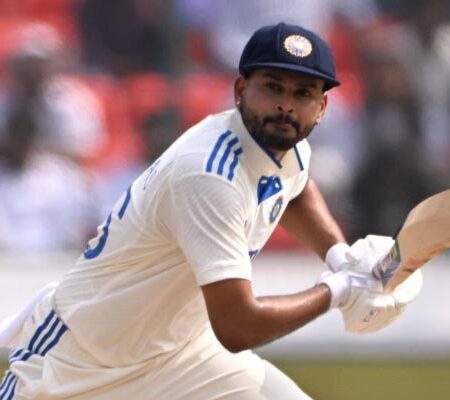 Ian Chappell Supports Dropping of Shreyas Iyer from England Tests; Advocates for Kuldeep Yadav’s Role