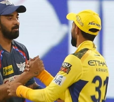 PL 2024: LSG vs CSK Captains KL Rahul and Ruturaj Gaikwad Fined Rs 12 Lakhs Each for Slow Over-Rate