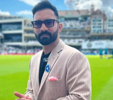 “India’s Batting is Like a Dobermann”: Dinesh Karthik Reads Viral Tweet of India’s Batting