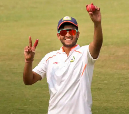 Harsh Dubey Joins SRH as Injury Replacement for Smaran Ravichandran