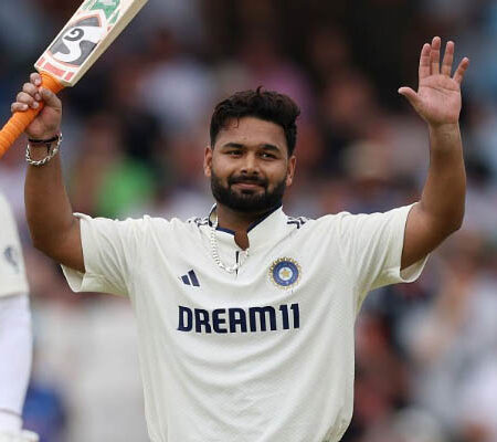 WATCH | Rishabh Pant Smashes Six to Bring Up Century, Celebrates with a Cartwheel at Headingley